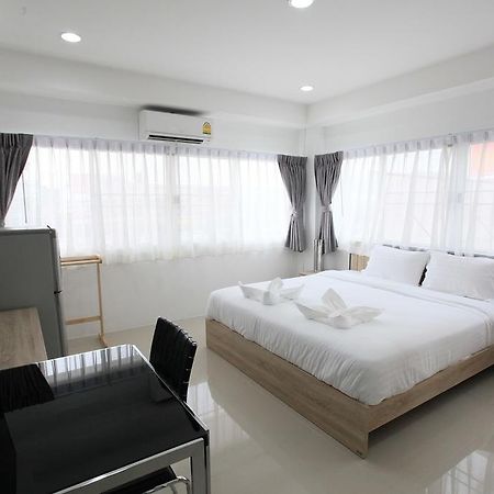 Appartamento Living By Grace Si Sunthon Esterno foto