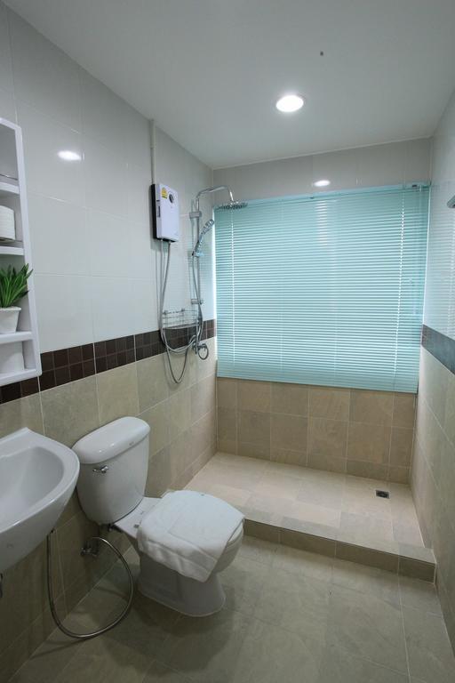 Appartamento Living By Grace Si Sunthon Esterno foto
